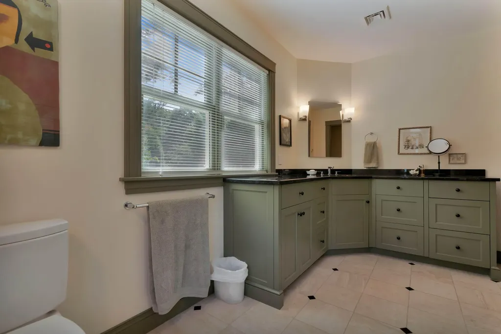 584 Alewive Road Kennebunk ME 04043
