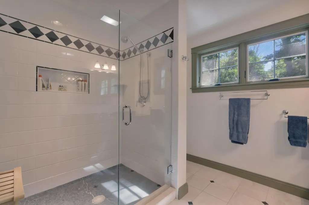 584 Alewive Road Kennebunk ME 04043