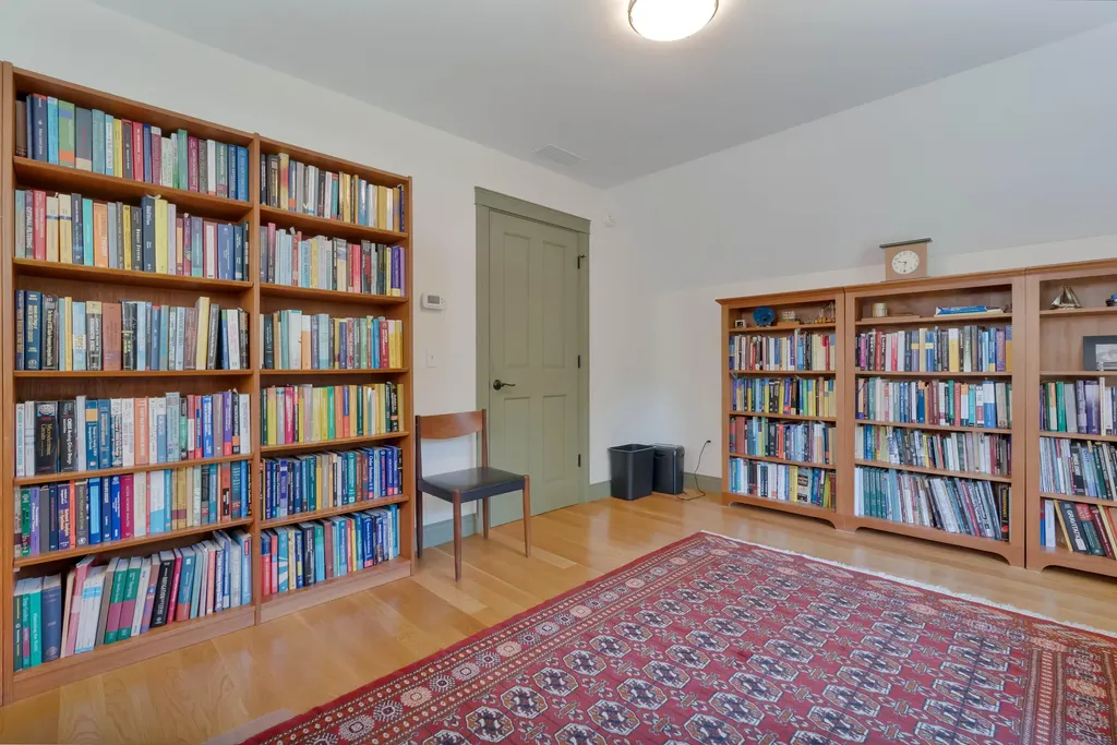 584 Alewive Road Kennebunk ME 04043