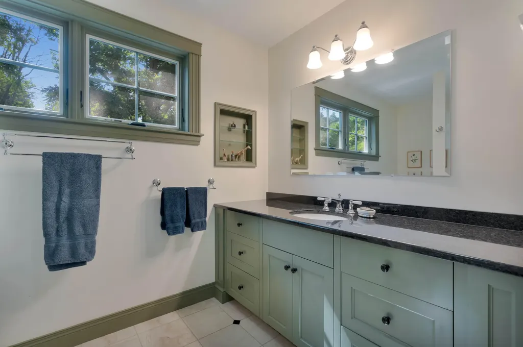 584 Alewive Road Kennebunk ME 04043