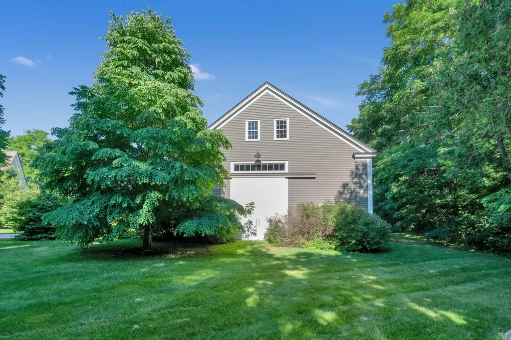 584 Alewive Road Kennebunk ME 04043