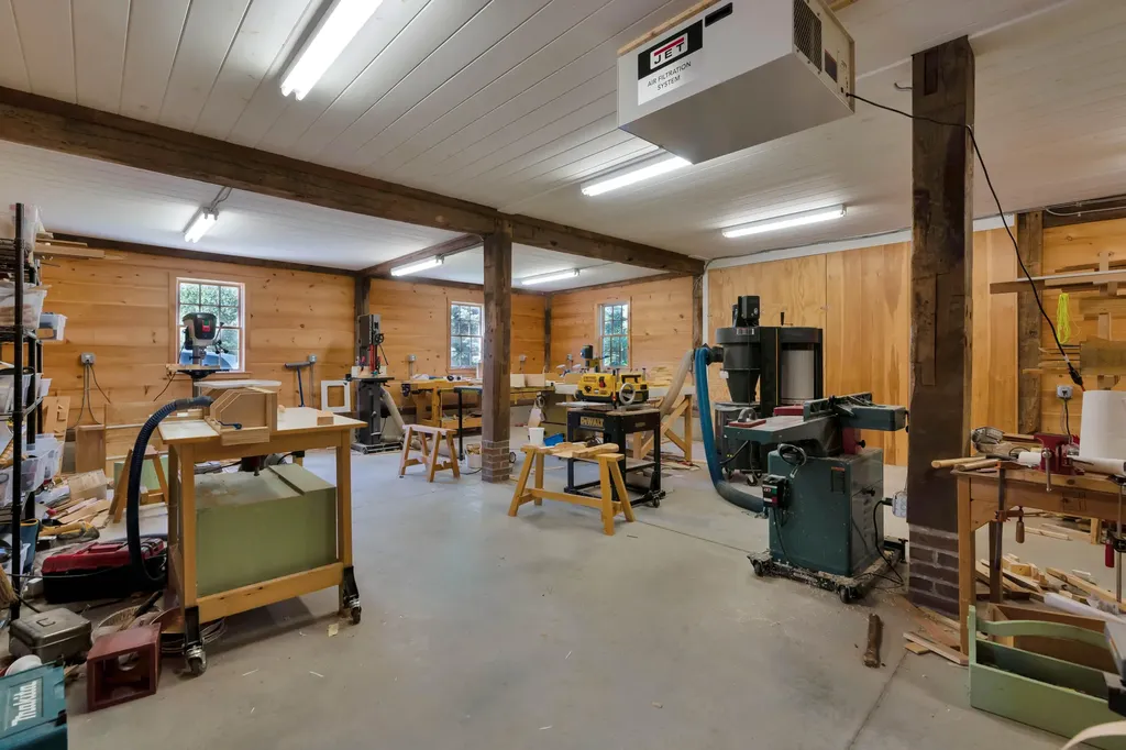 584 Alewive Road Kennebunk ME 04043