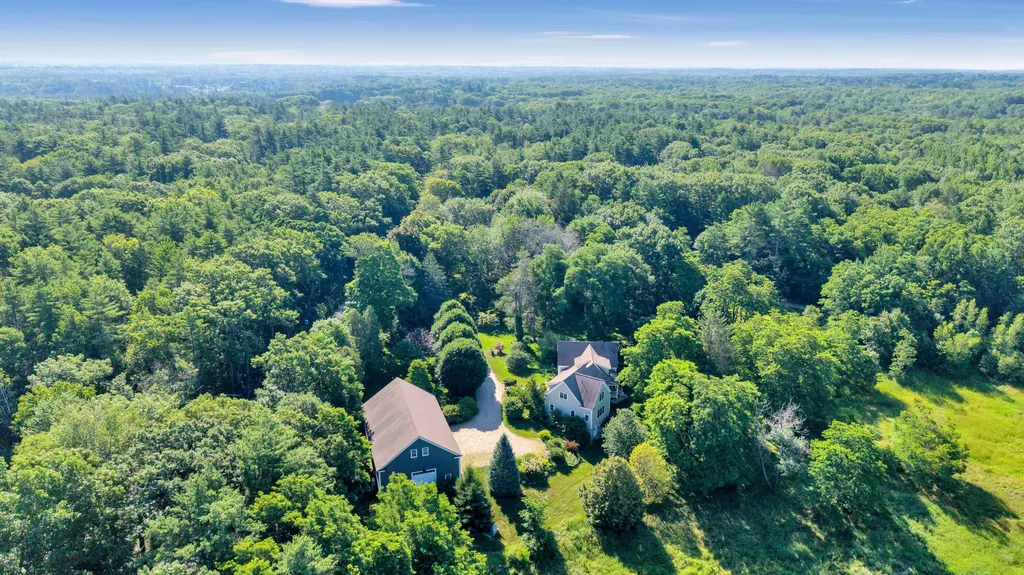 584 Alewive Road Kennebunk ME 04043
