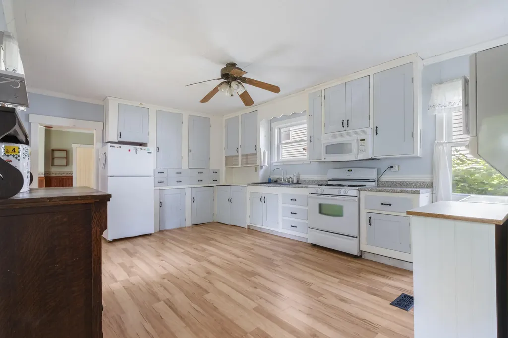 125 Lancey Street Pittsfield ME 04967
