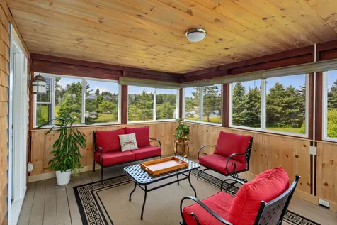 10 Dowling Road Saint George ME 04860