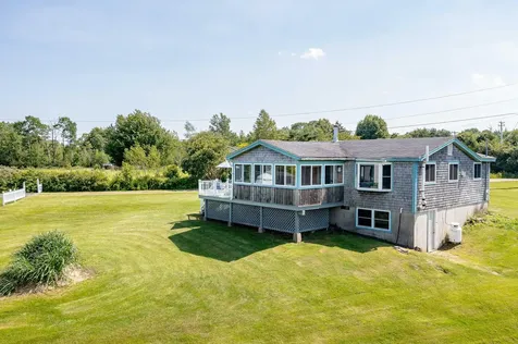 10 Dowling Road Saint George ME 04860