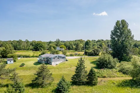 10 Dowling Road Saint George ME 04860