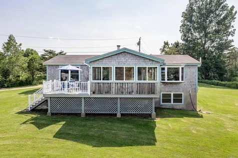 10 Dowling Road Saint George ME 04860