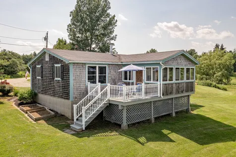 10 Dowling Road Saint George ME 04860