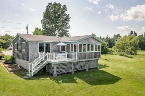 10 Dowling Road Saint George ME 04860