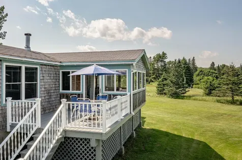 10 Dowling Road Saint George ME 04860