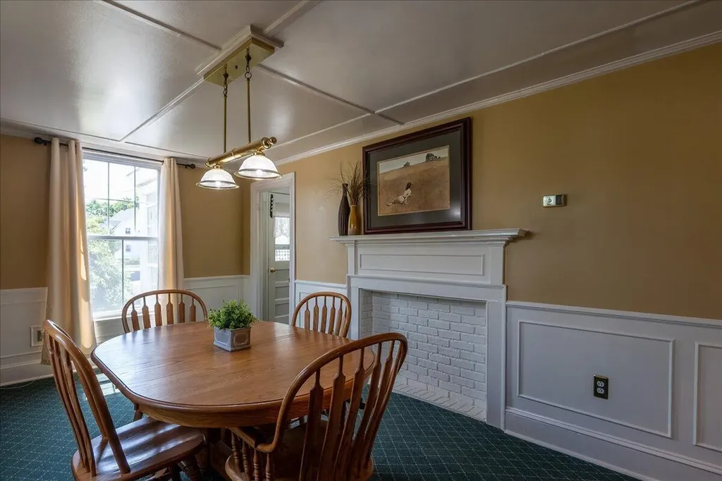 57 Pleasant Street Rockland ME 04841