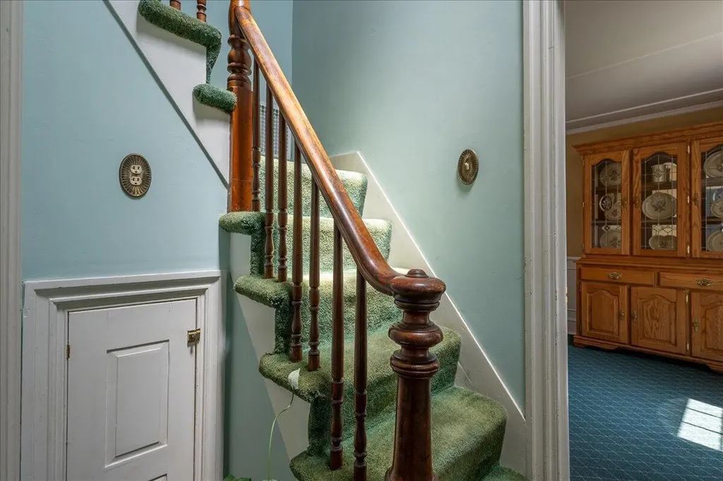 57 Pleasant Street Rockland ME 04841