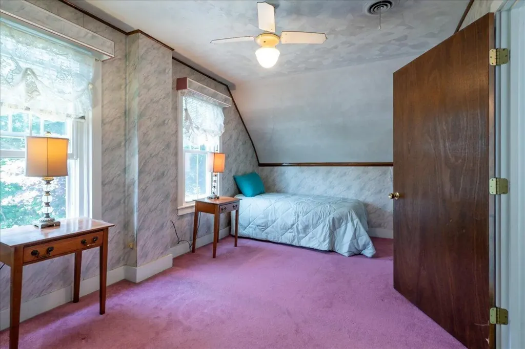 57 Pleasant Street Rockland ME 04841