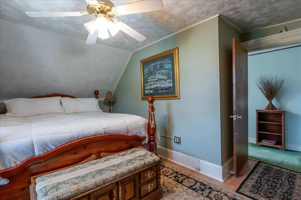 57 Pleasant Street Rockland ME 04841