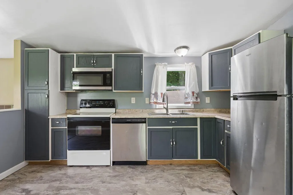 68 High Street Oakland ME 04963