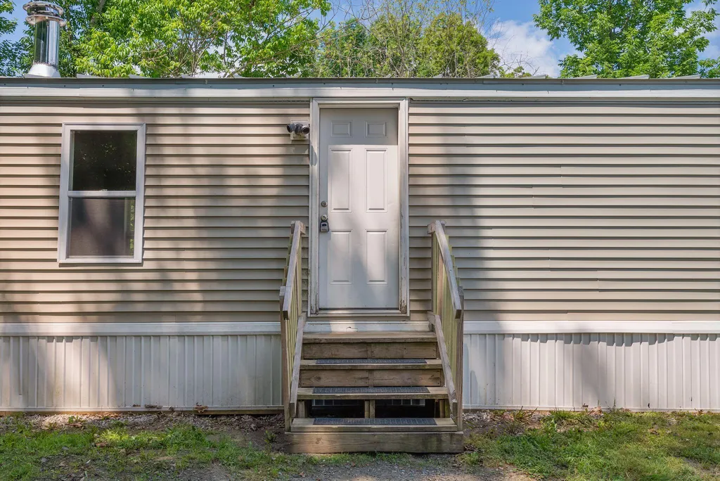 68 High Street Oakland ME 04963