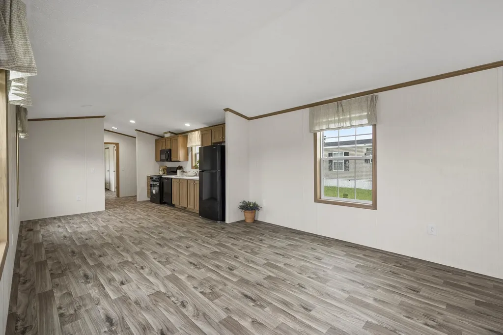 86 Heather Drive Lewiston ME 04240