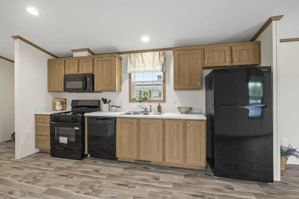 86 Heather Drive Lewiston ME 04240