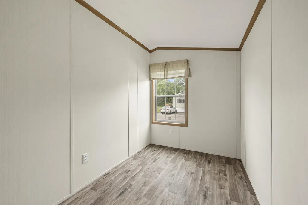 86 Heather Drive Lewiston ME 04240