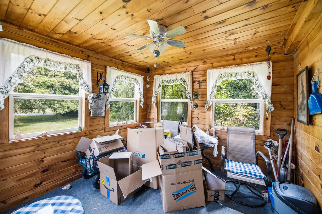 512 Mudgett Road Levant ME 04456