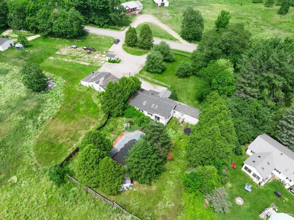 512 Mudgett Road Levant ME 04456