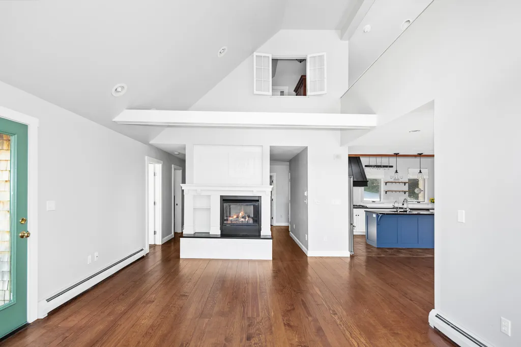 2 Springbrook Way Rockport ME 04856