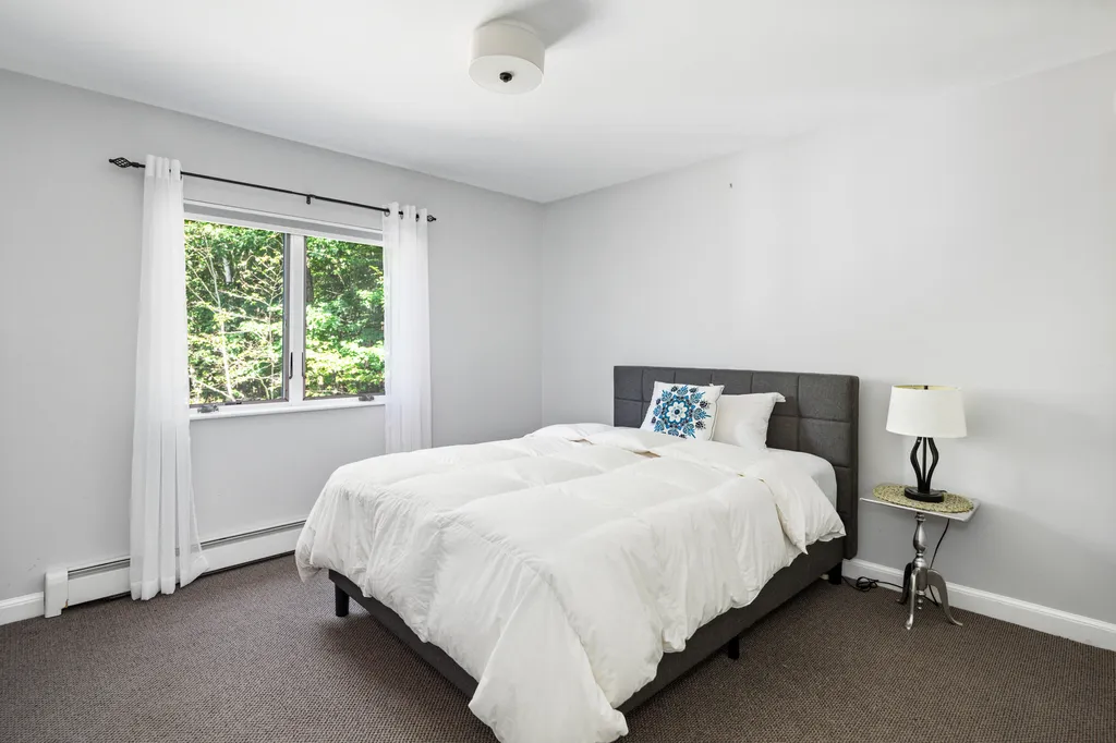 2 Springbrook Way Rockport ME 04856