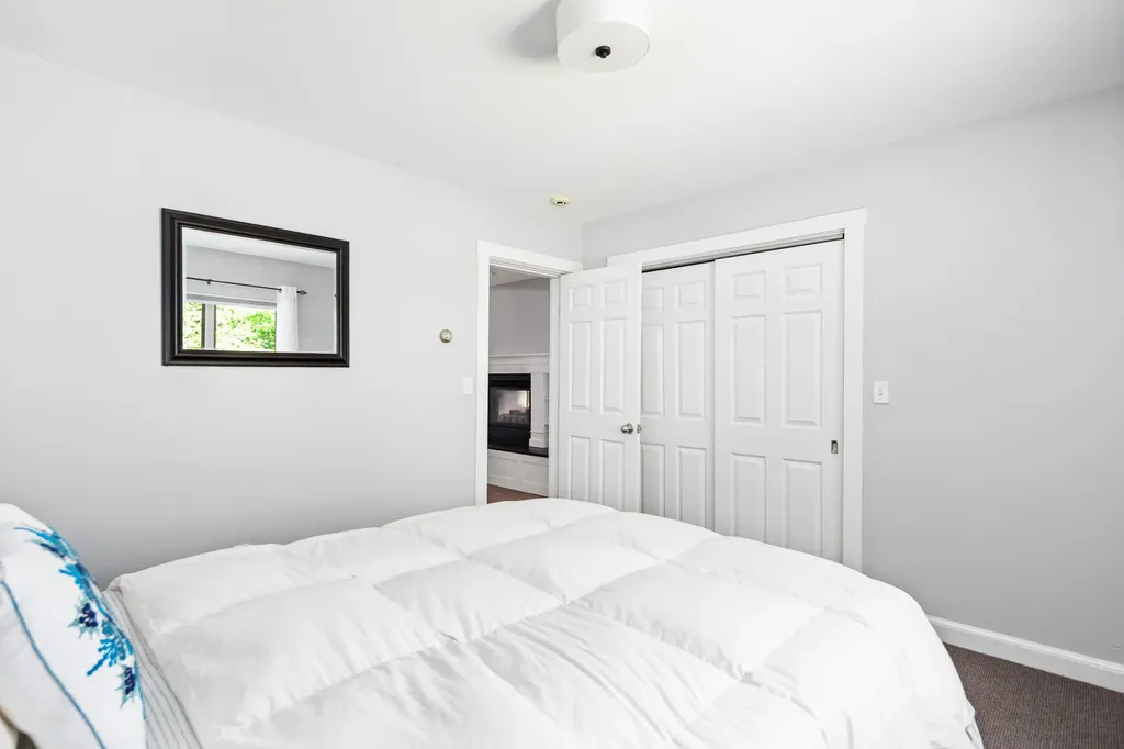 2 Springbrook Way Rockport ME 04856