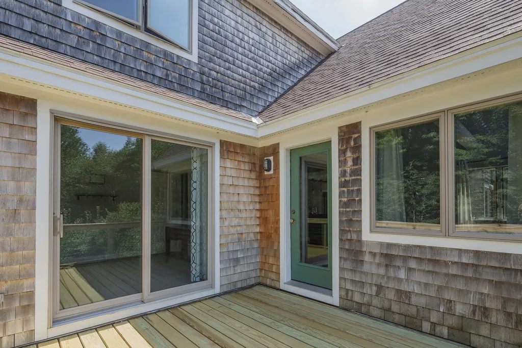 2 Springbrook Way Rockport ME 04856
