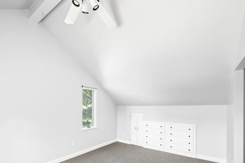 2 Springbrook Way Rockport ME 04856