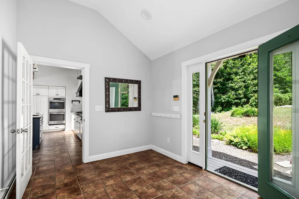 2 Springbrook Way Rockport ME 04856