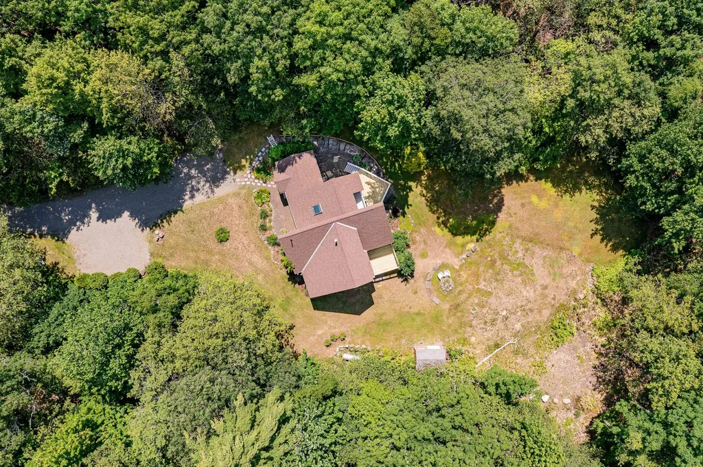 2 Springbrook Way Rockport ME 04856