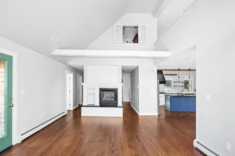 2 Springbrook Way Rockport ME 04856
