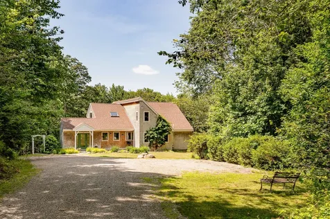 2 Springbrook Way Rockport ME 04856