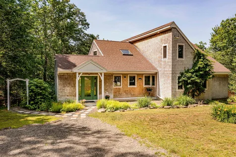 2 Springbrook Way Rockport ME 04856
