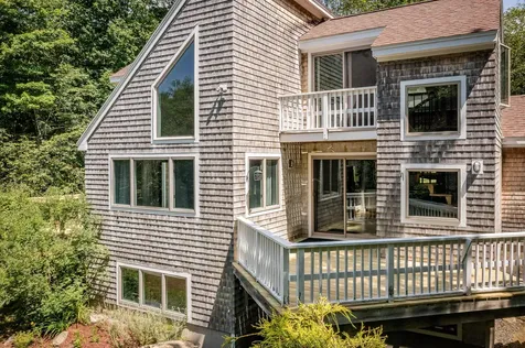 2 Springbrook Way Rockport ME 04856