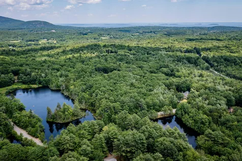 2 Springbrook Way Rockport ME 04856