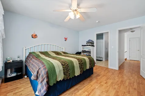 2 Hope's Place Bradley ME 04411