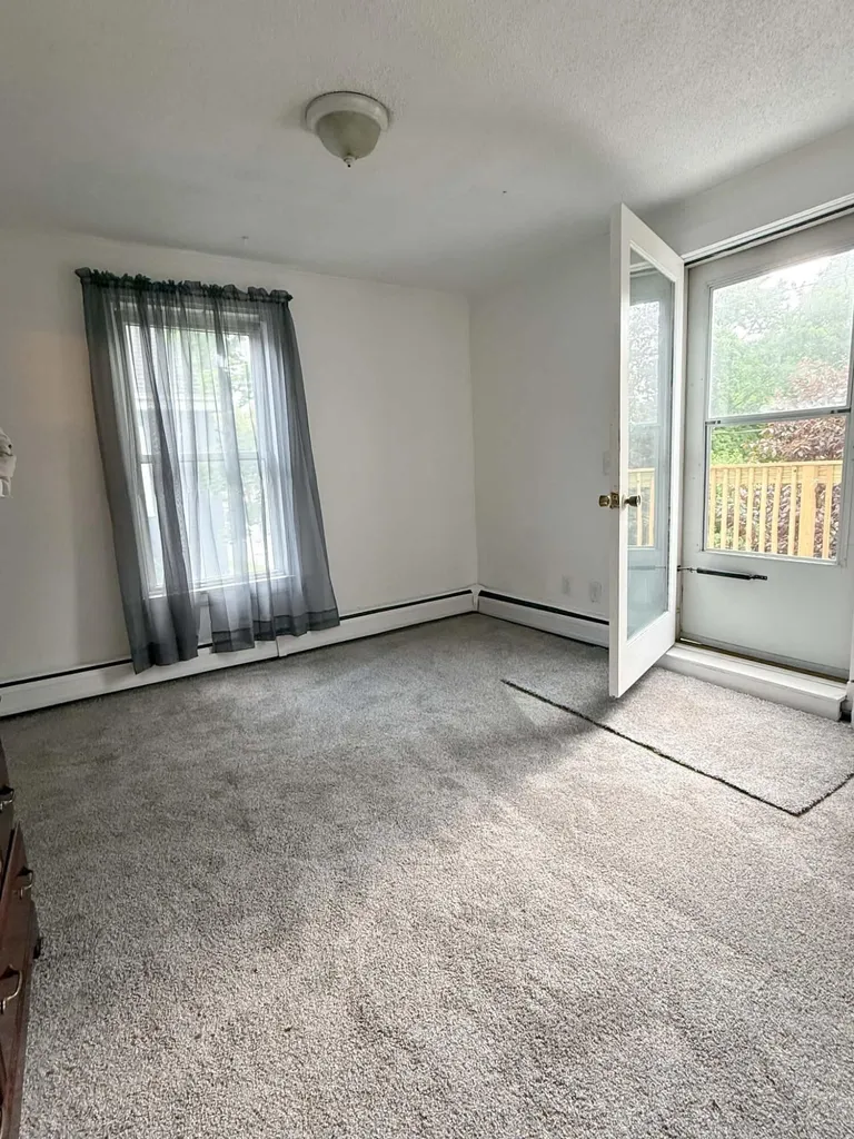 179 Grove Street Bangor ME 04401