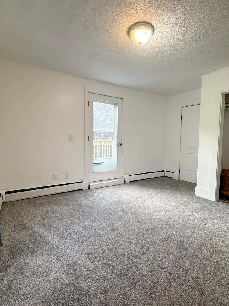 179 Grove Street Bangor ME 04401