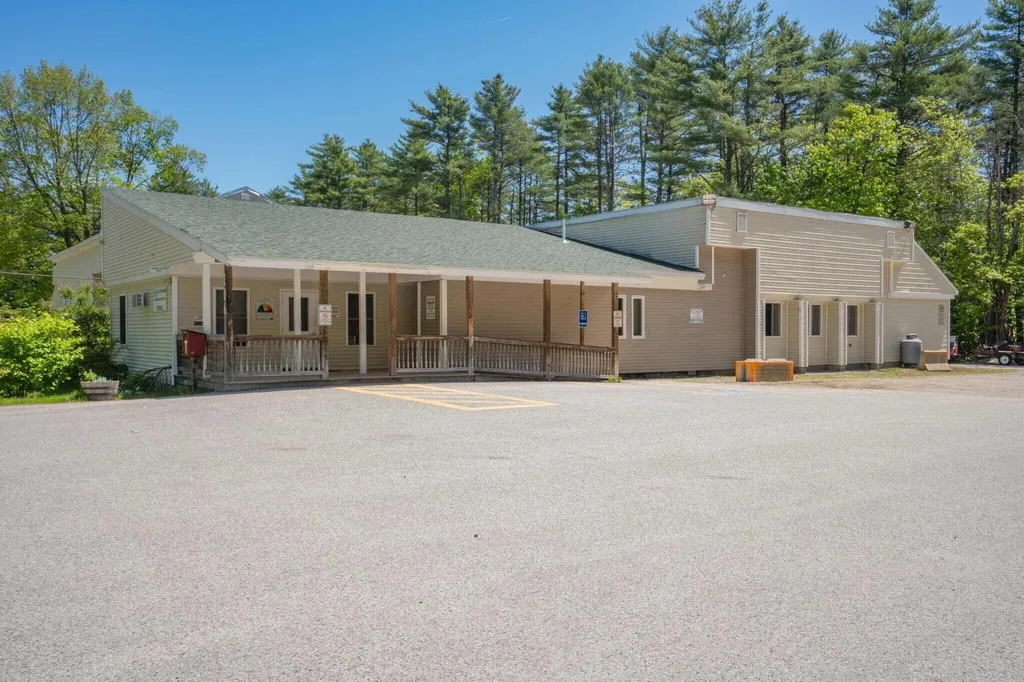 80 Ridgeway Circle Waterboro ME 04061