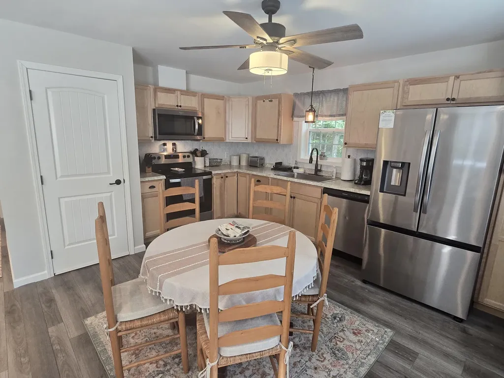 80 Ridgeway Circle Waterboro ME 04061