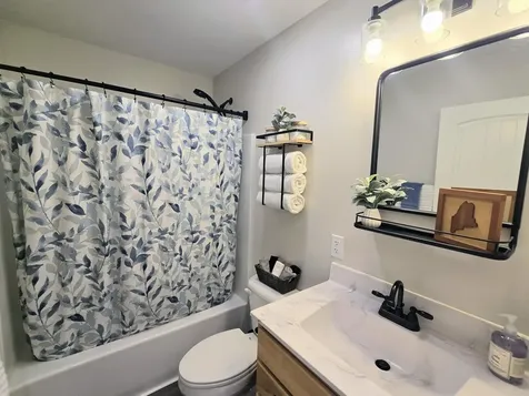 80 Ridgeway Circle Waterboro ME 04061