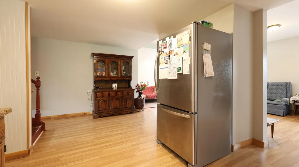 1146 Post Road Bowdoinham ME 04008