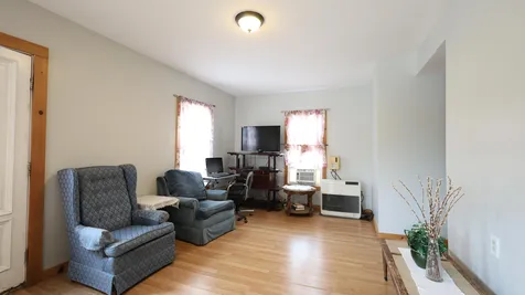 1146 Post Road Bowdoinham ME 04008