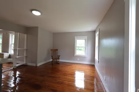 1146 Post Road Bowdoinham ME 04008
