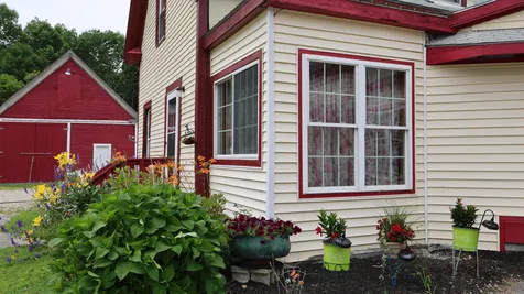 1146 Post Road Bowdoinham ME 04008