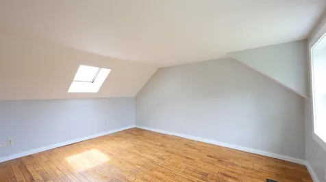 1146 Post Road Bowdoinham ME 04008