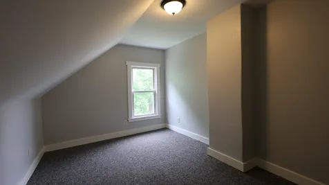 1146 Post Road Bowdoinham ME 04008